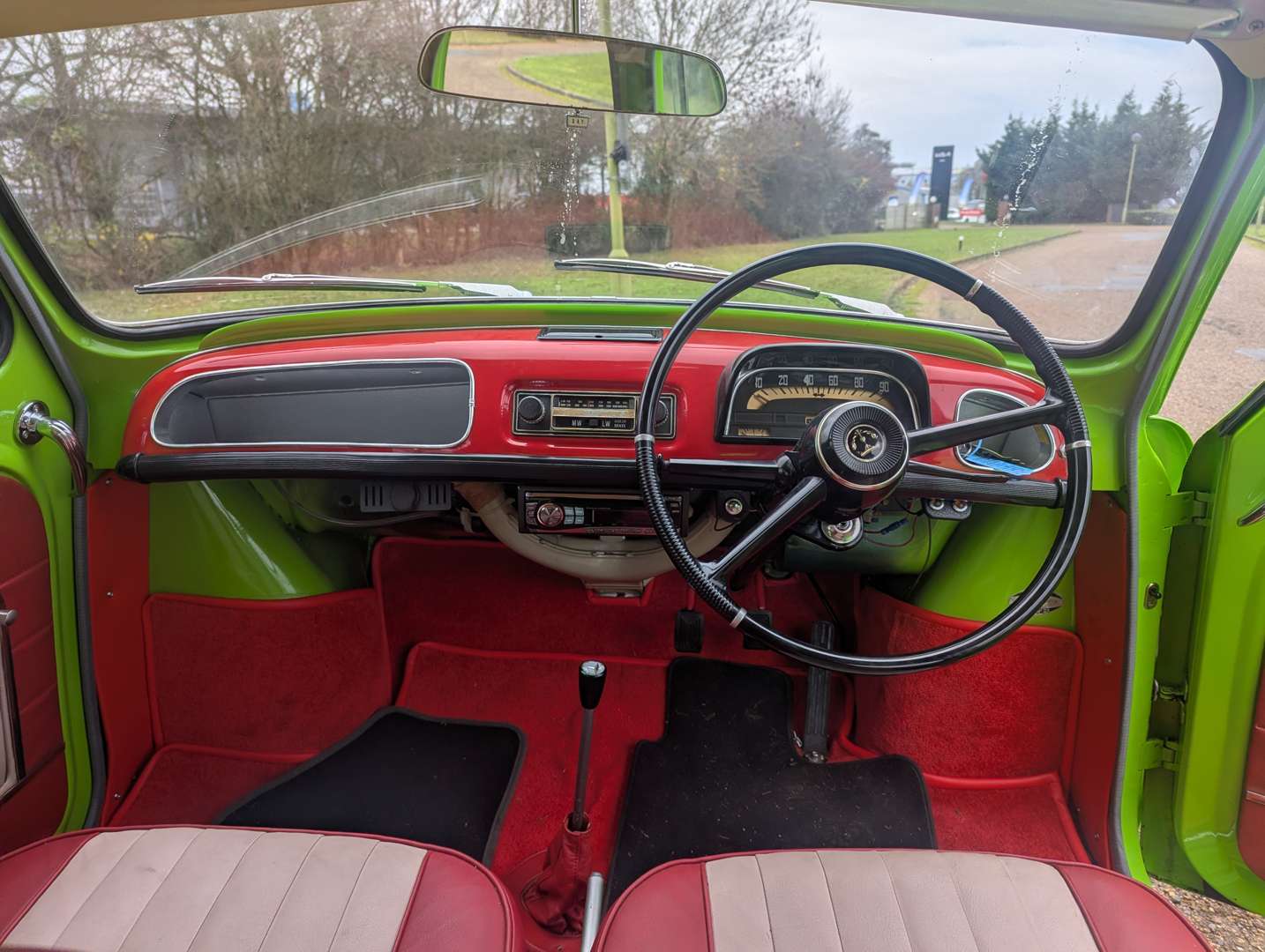 <p>1966 RENAULT GORDINI DAUPHINE</p>