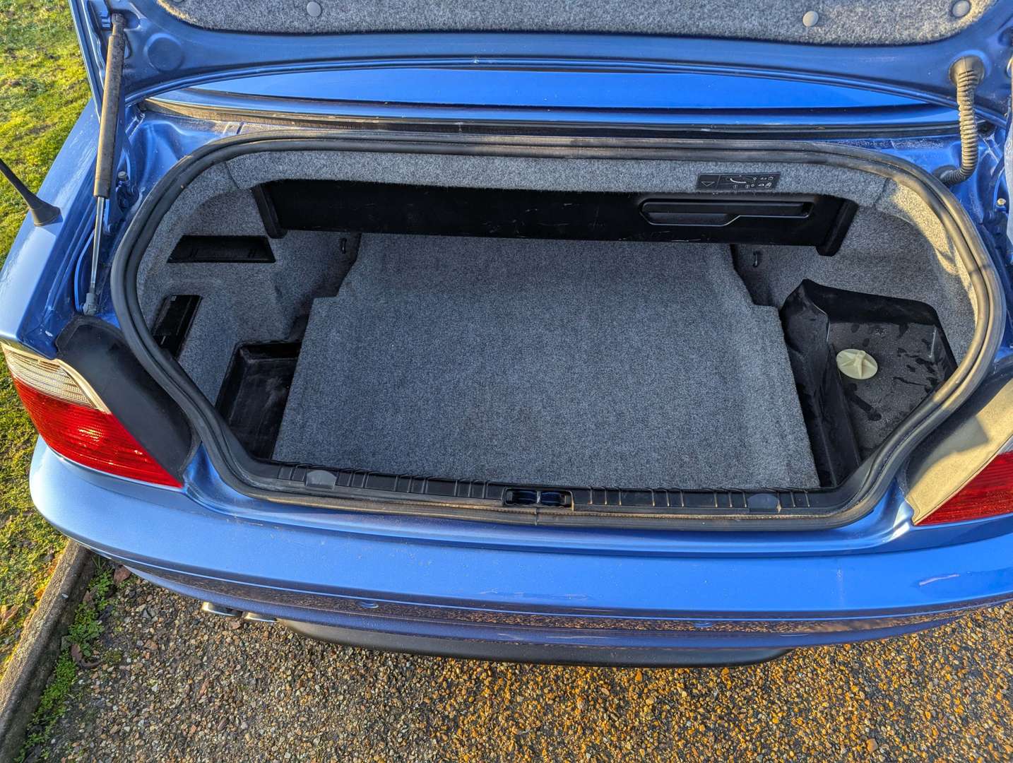 <p>2003 BMW E46 330CI SPORT CONVERTIBLE AUTO</p>