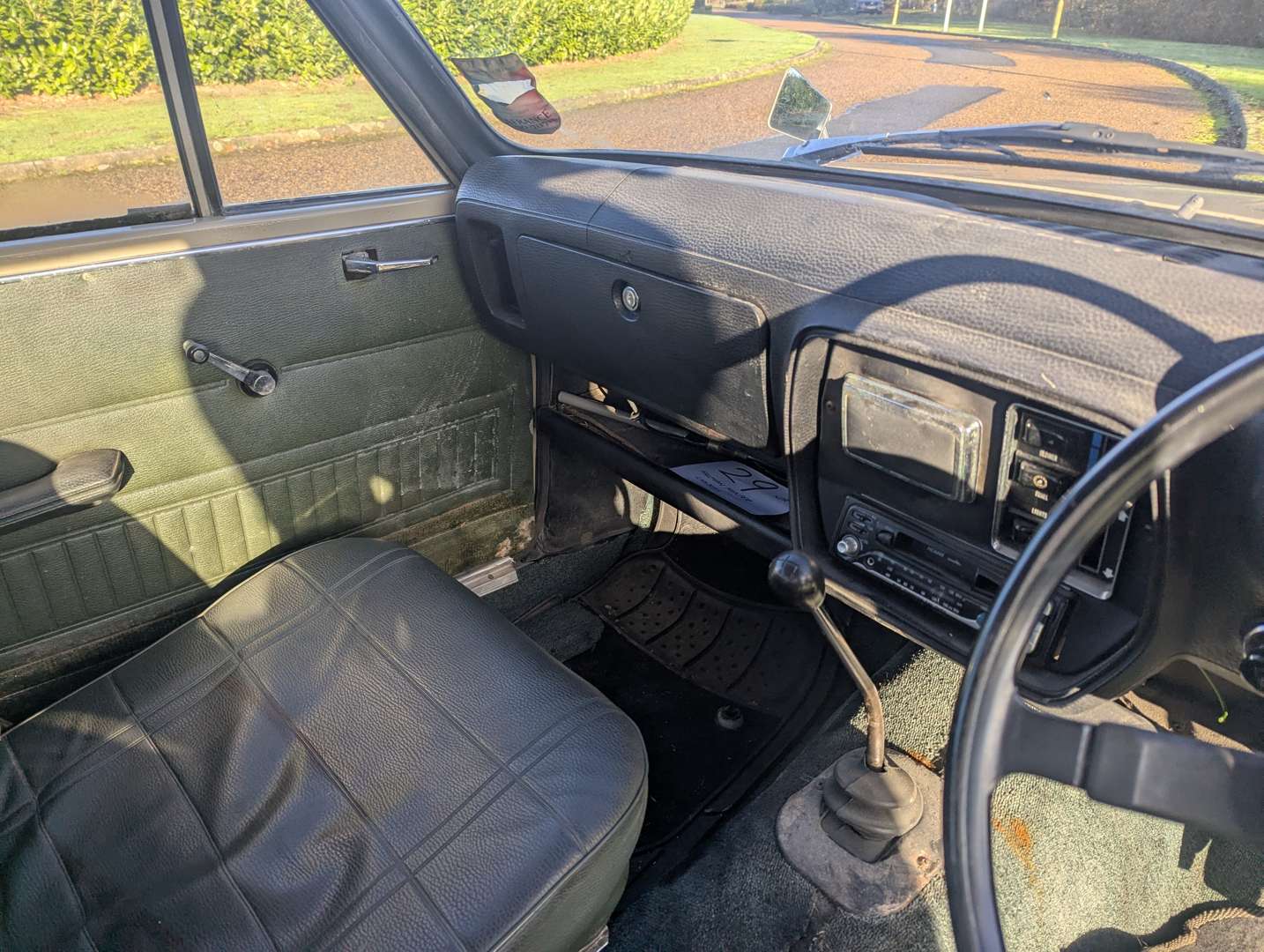 <p>1972 HILLMAN HUNTER SALOON</p>