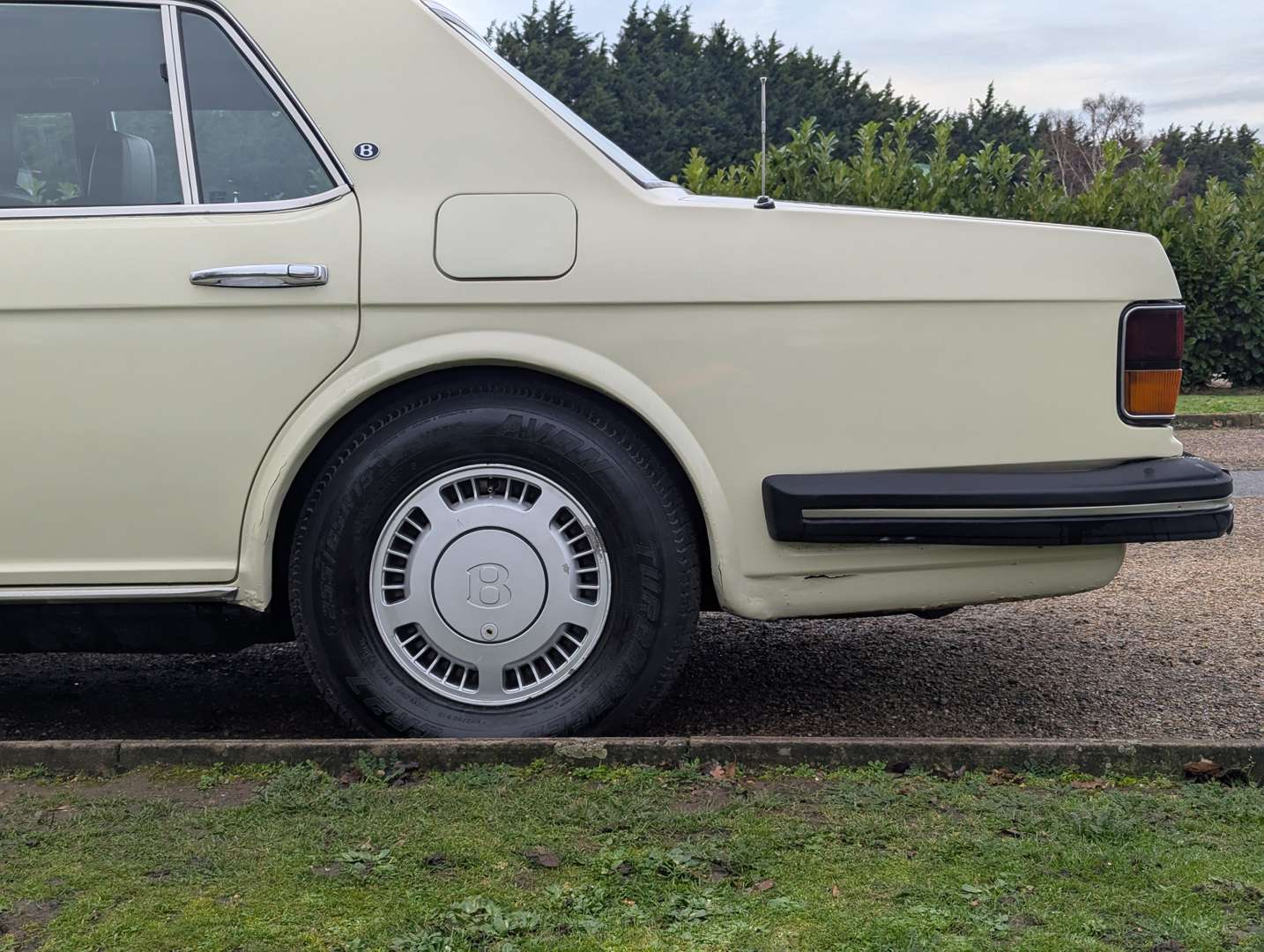 <p>1992 BENTLEY MULSANNE S</p>