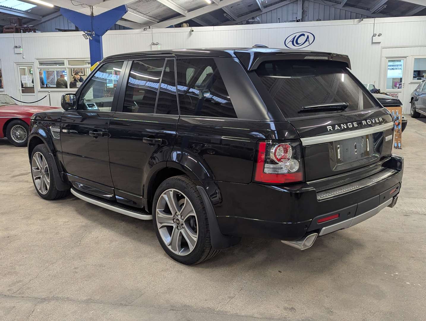 <p>2013 RANGE ROVER SPORT AUTOBIOGRAPHY - 9714 MILES FROM NEW</p>