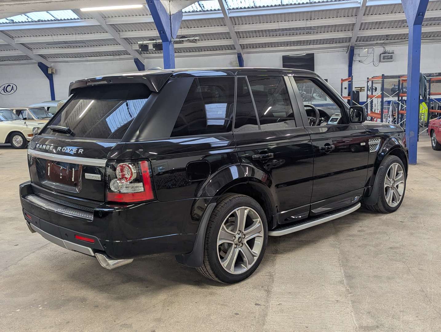 <p>2013 RANGE ROVER SPORT AUTOBIOGRAPHY - 9714 MILES FROM NEW</p>
