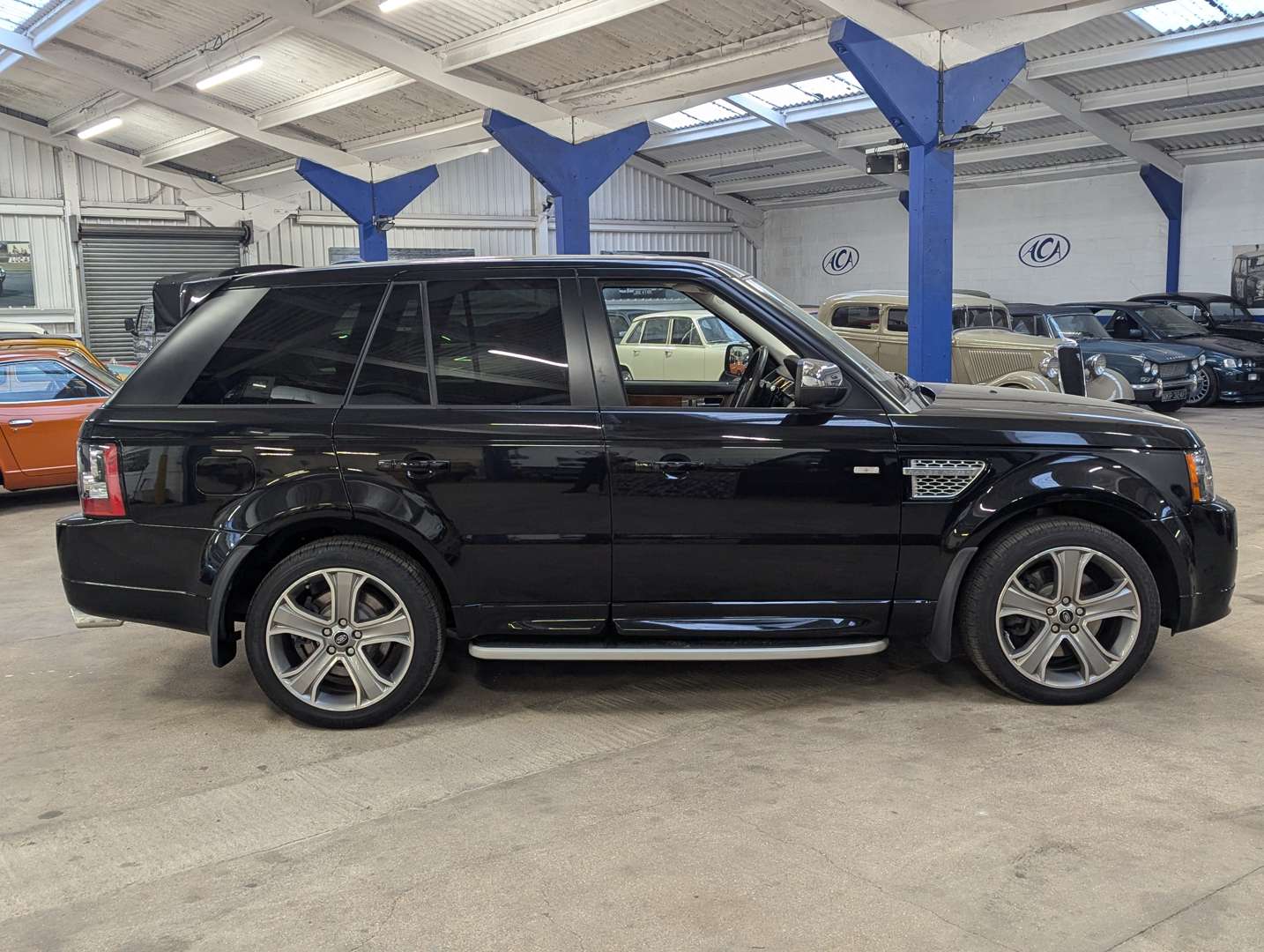 <p>2013 RANGE ROVER SPORT AUTOBIOGRAPHY - 9714 MILES FROM NEW</p>