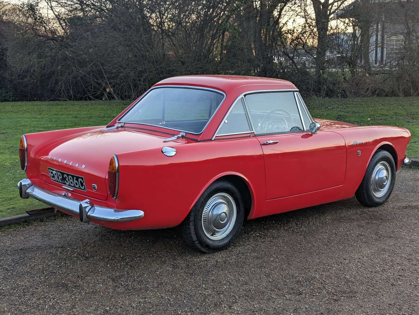 <p>1965 SUNBEAM ALPINE GT SERIES IV</p>
