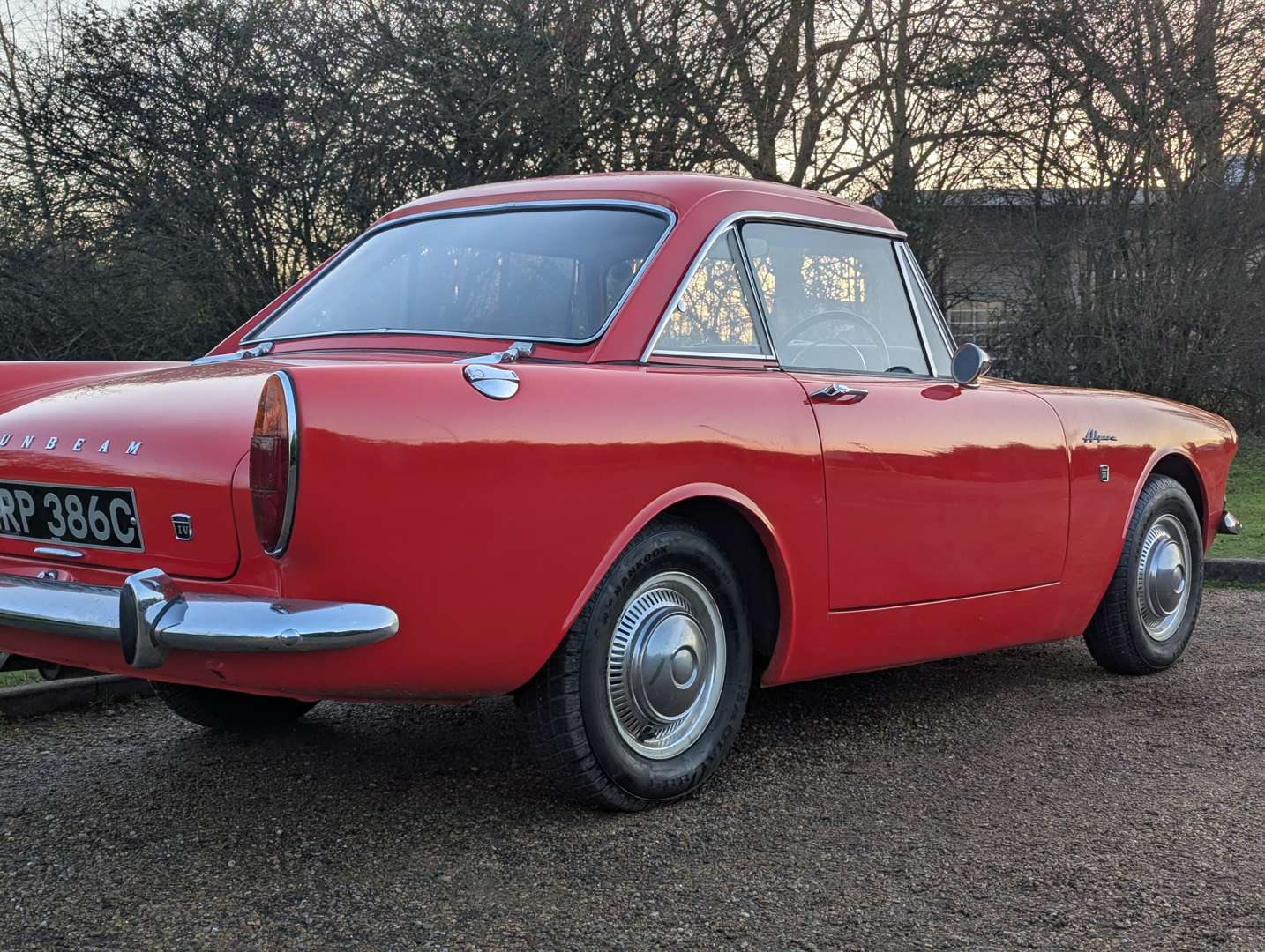 <p>1965 SUNBEAM ALPINE GT SERIES IV</p>