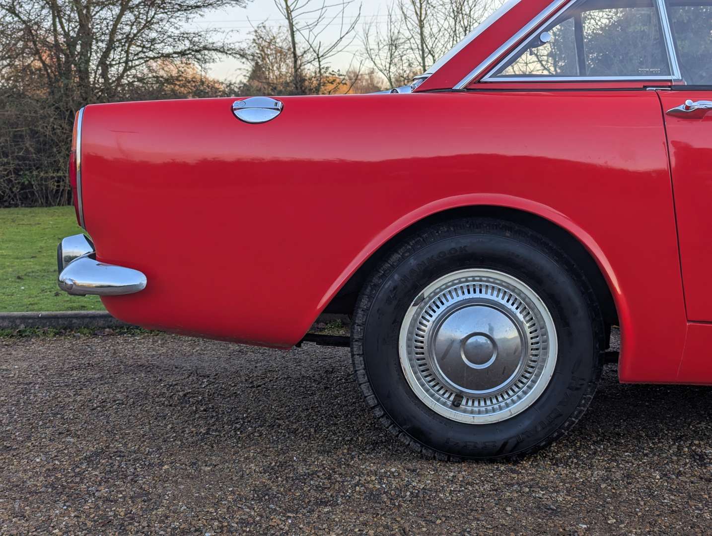 <p>1965 SUNBEAM ALPINE GT SERIES IV</p>