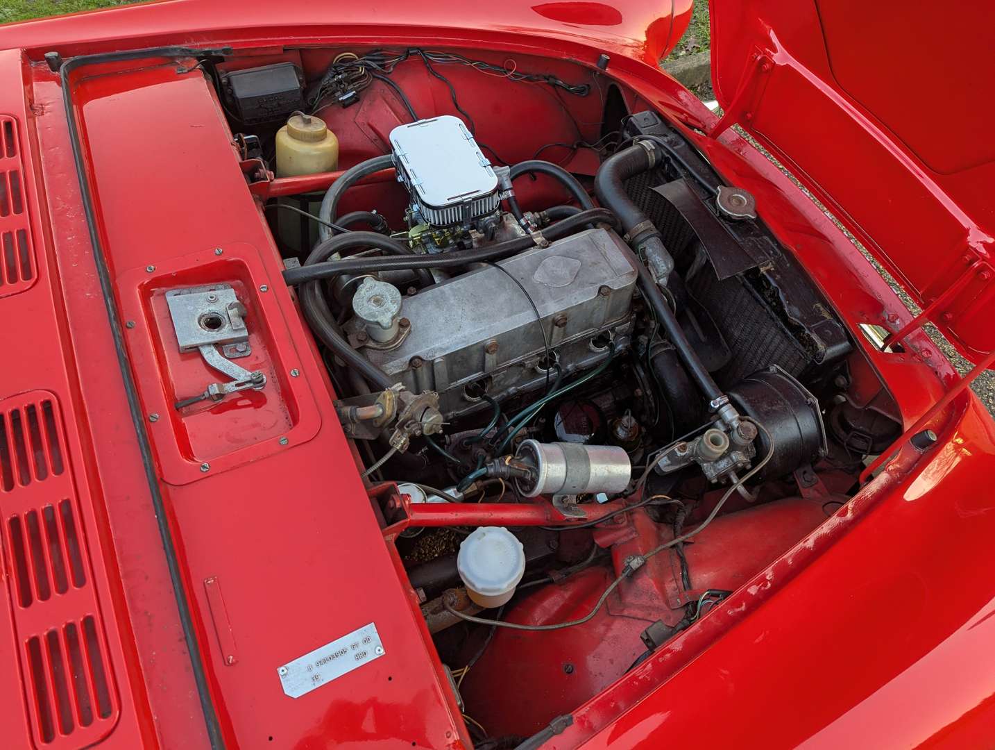 <p>1965 SUNBEAM ALPINE GT SERIES IV</p>