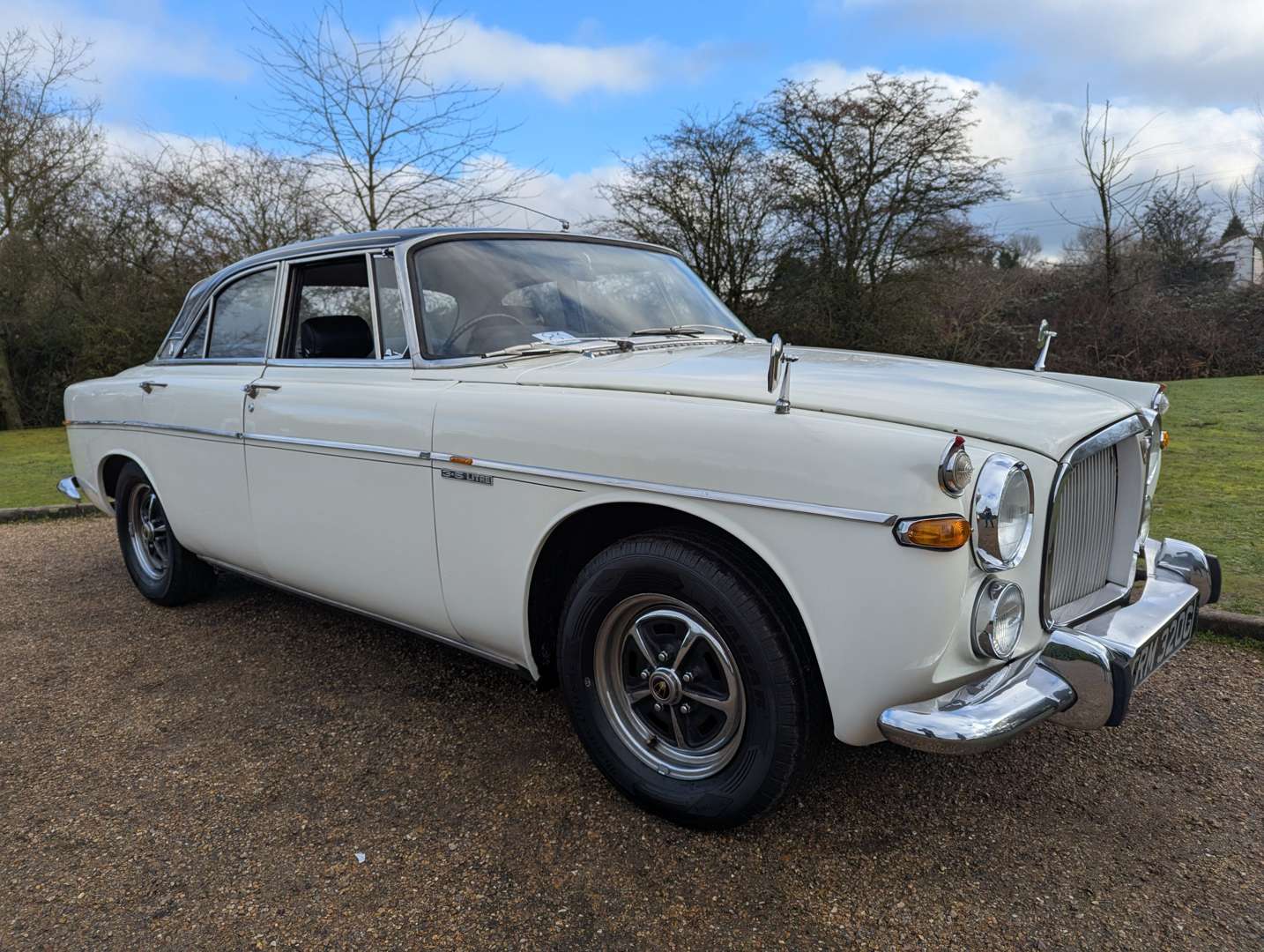 <p>1969 ROVER P5 B 3.5 LITRE COUPE</p>