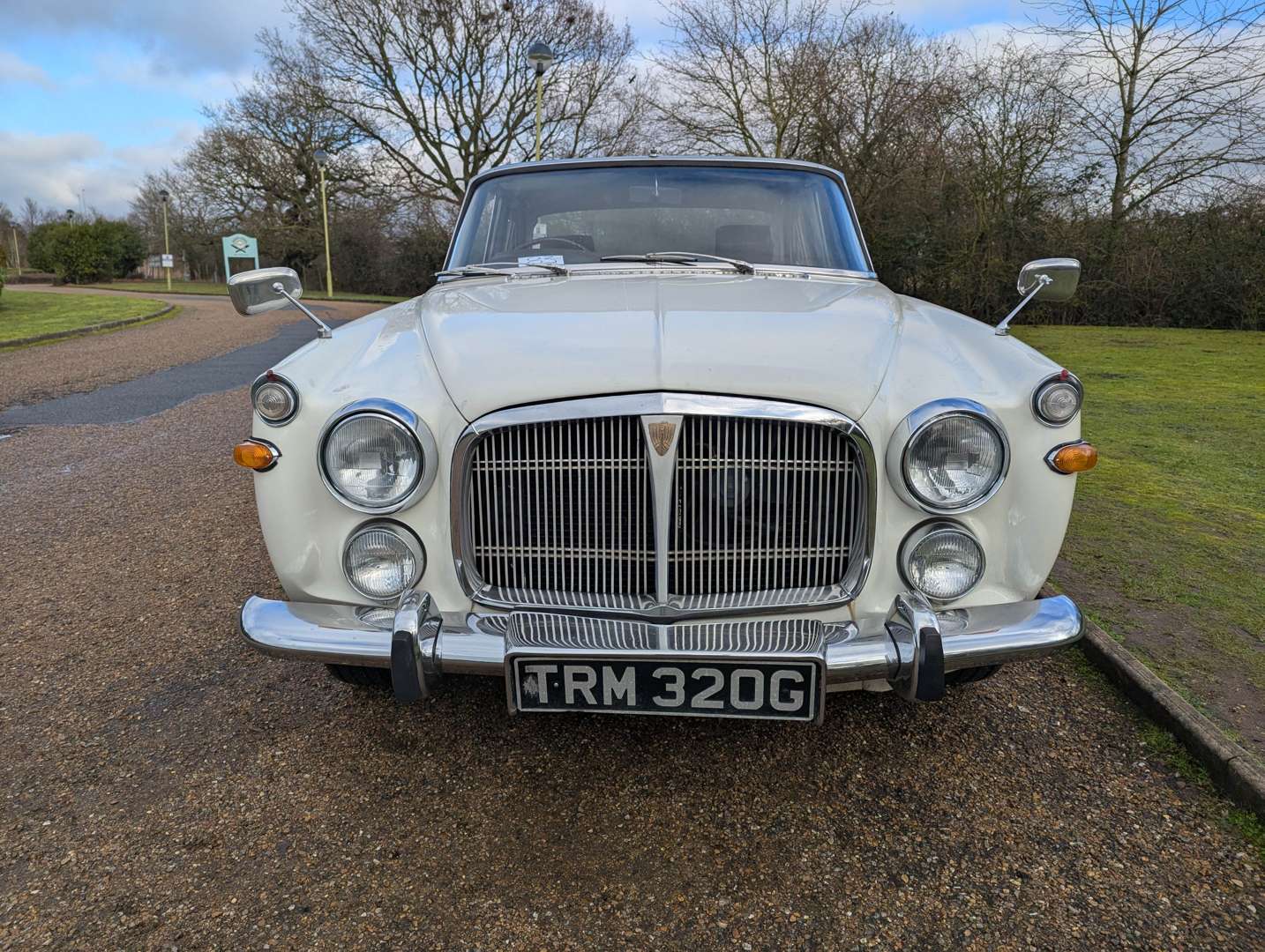 <p>1969 ROVER P5 B 3.5 LITRE COUPE</p>