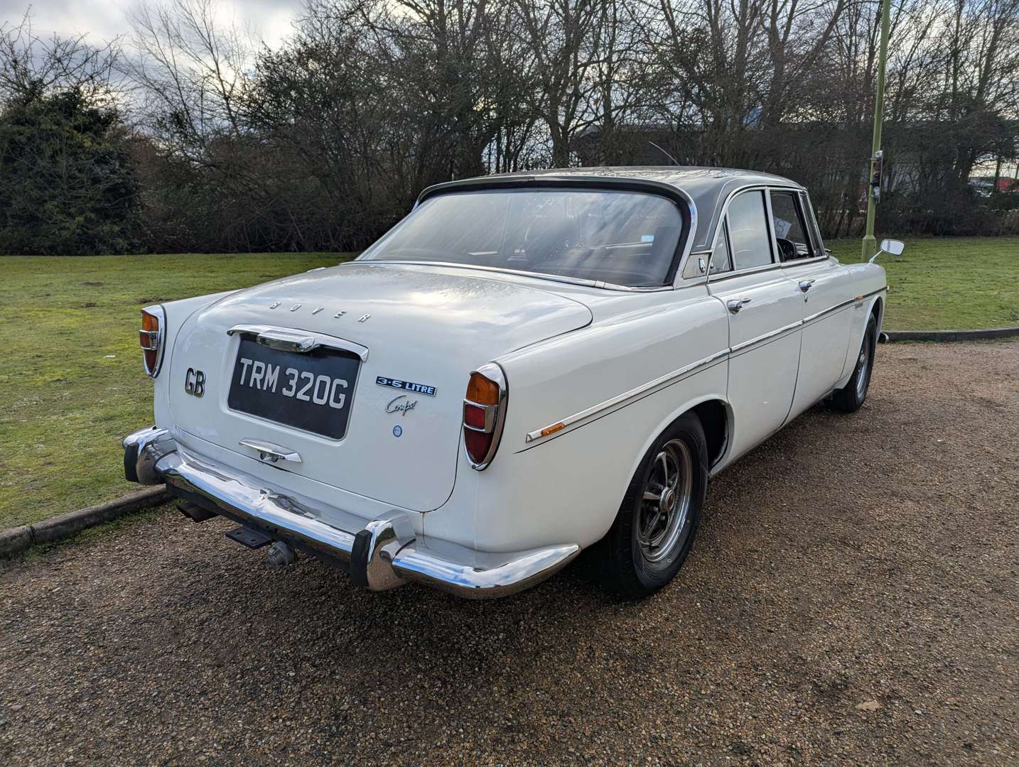 <p>1969 ROVER P5 B 3.5 LITRE COUPE</p>
