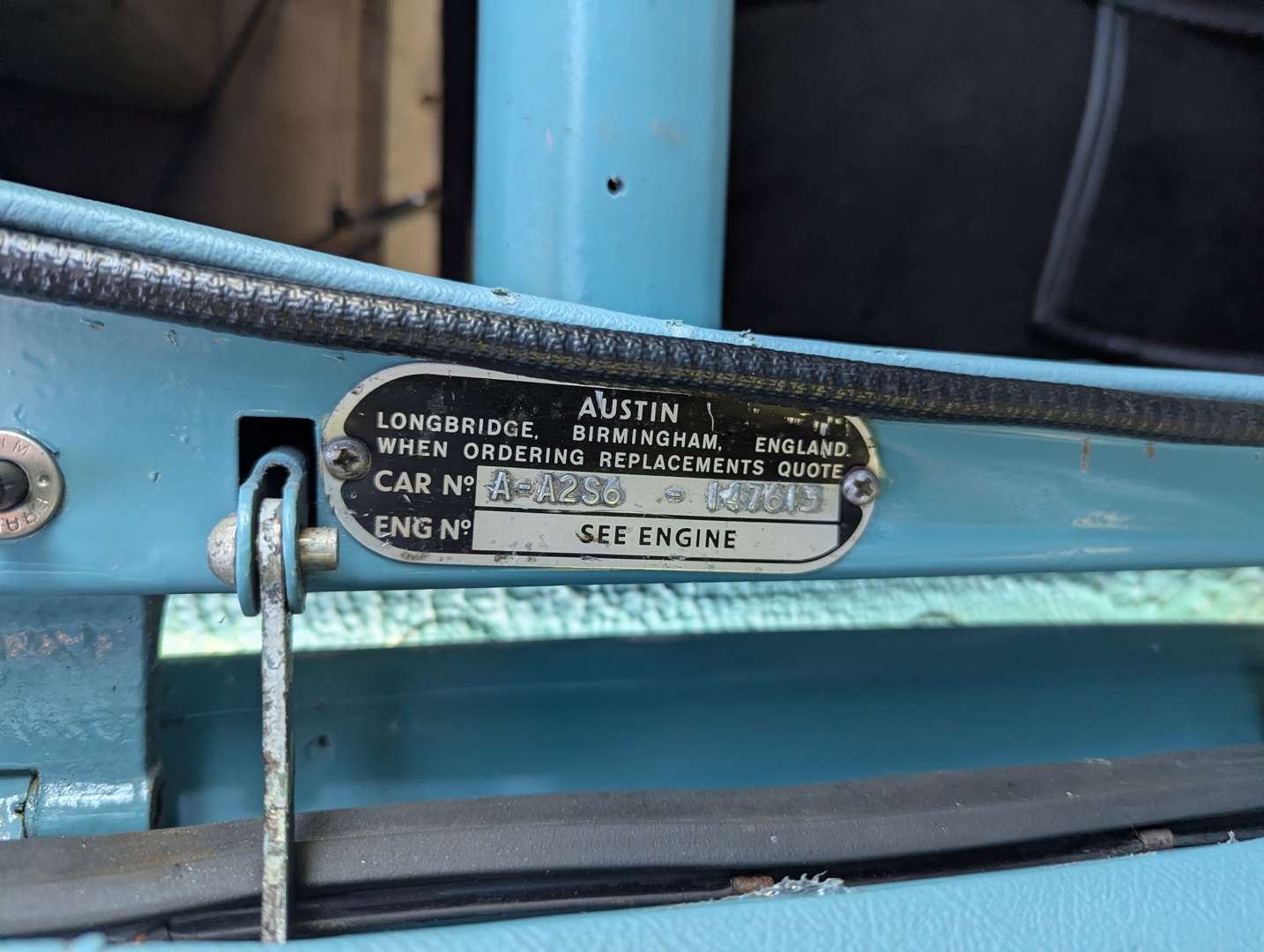 <p>1961 AUSTIN A40 FARINA</p>