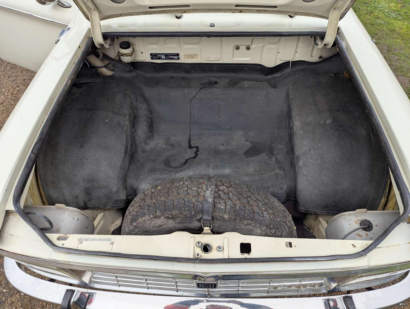 <p>1972 NSU 1200C</p>