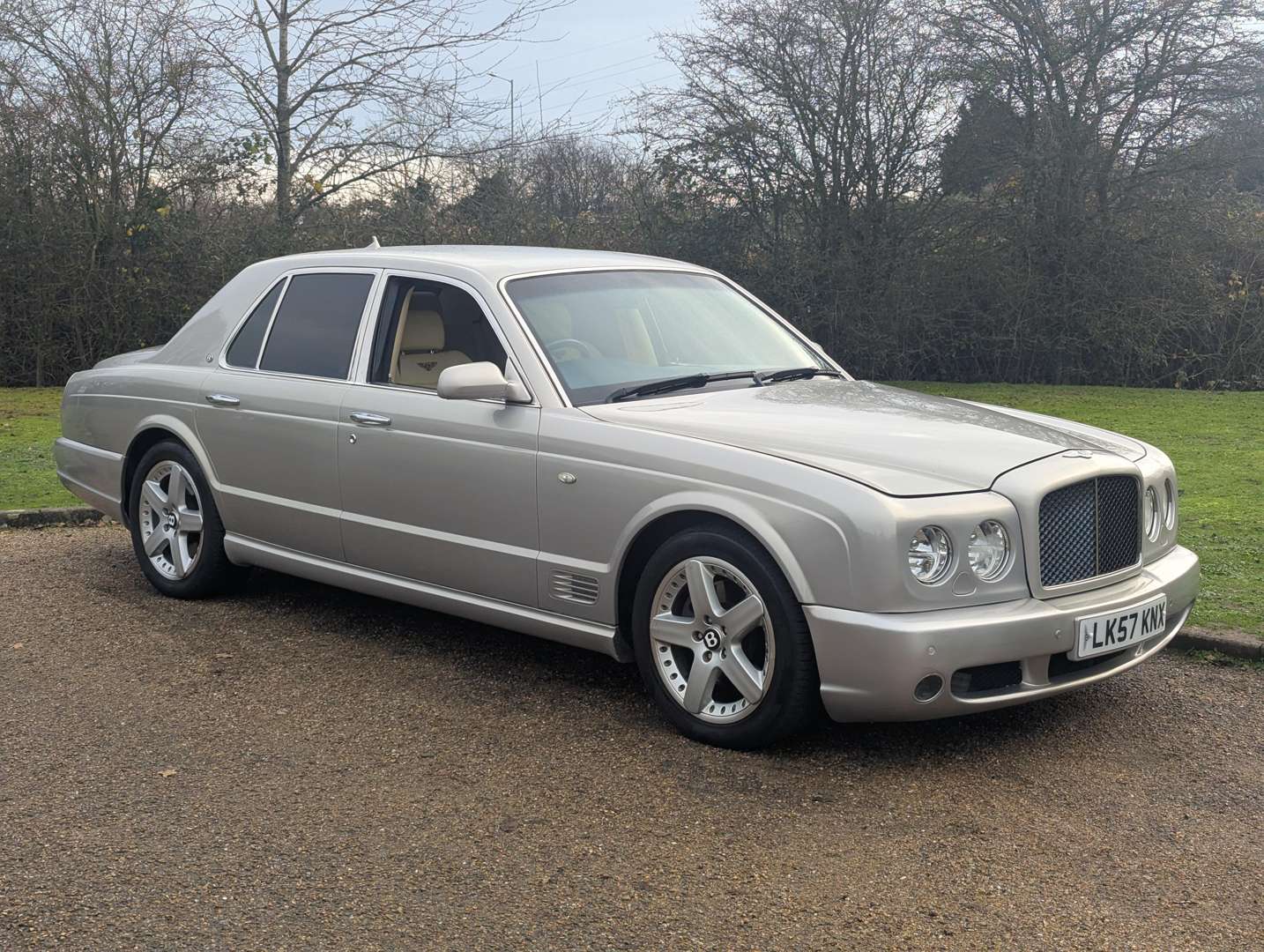 <p>2008 BENTLEY ARNAGE T AUTO</p>