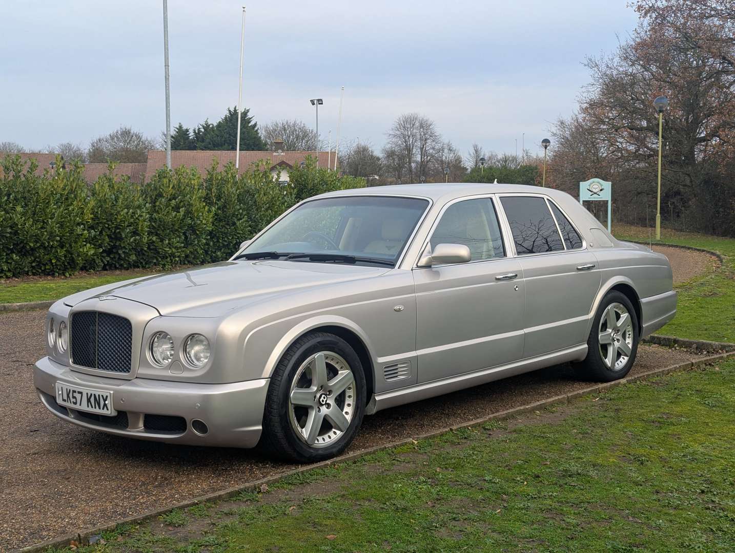 <p>2008 BENTLEY ARNAGE T AUTO</p>