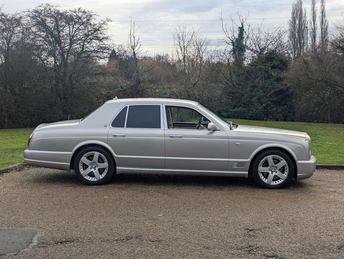 <p>2008 BENTLEY ARNAGE T AUTO</p>