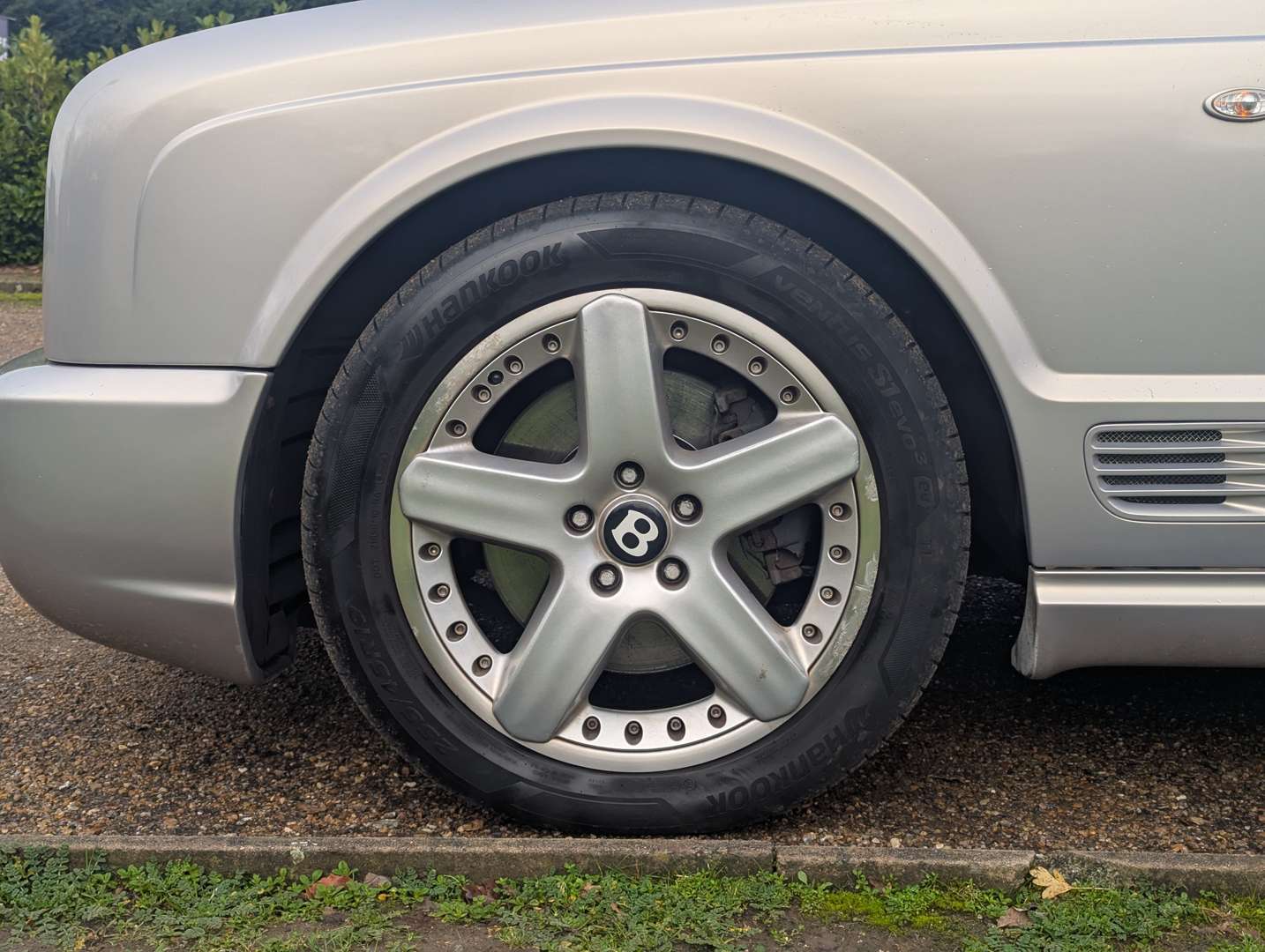 <p>2008 BENTLEY ARNAGE T AUTO</p>