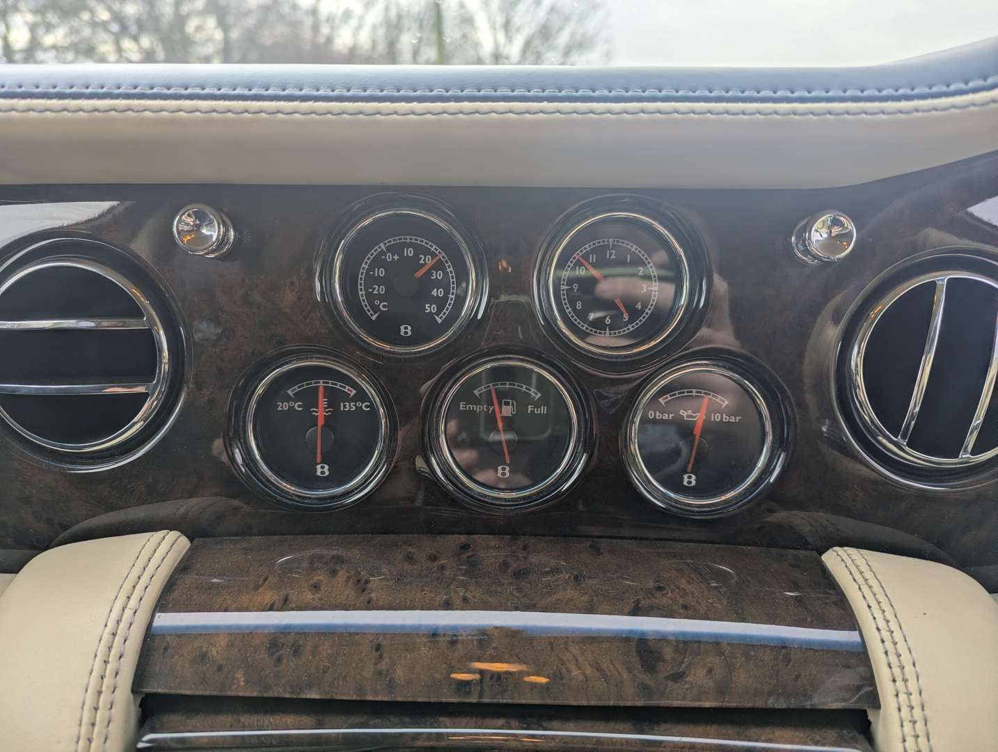 <p>2008 BENTLEY ARNAGE T AUTO</p>