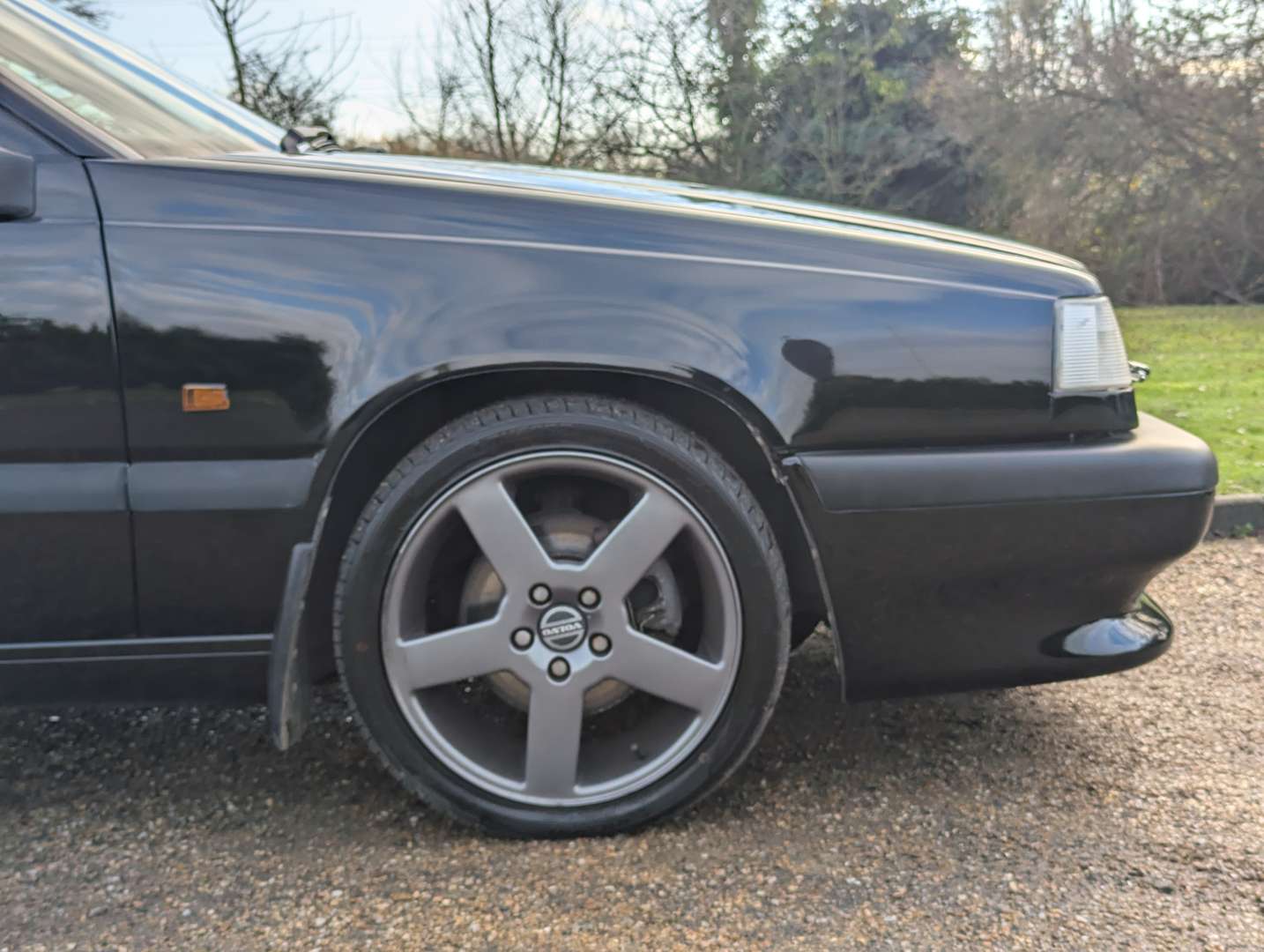 <p>1995 VOLVO 850 T-5R ESTATE AUTO</p>