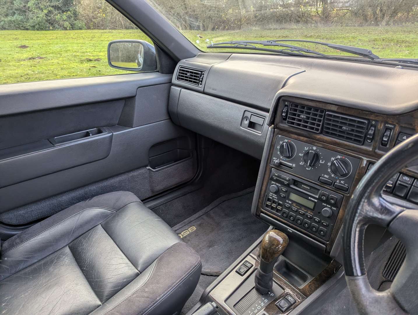 <p>1995 VOLVO 850 T-5R ESTATE AUTO</p>
