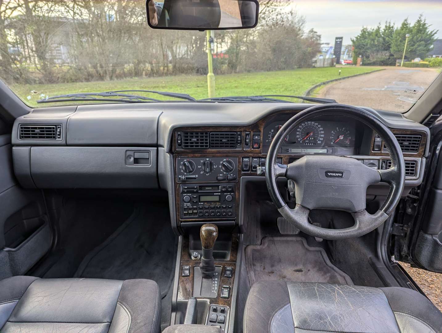 <p>1995 VOLVO 850 T-5R ESTATE AUTO</p>