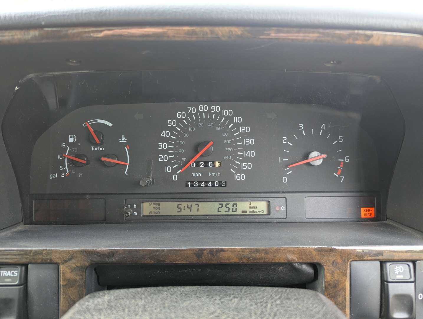 <p>1995 VOLVO 850 T-5R ESTATE AUTO</p>