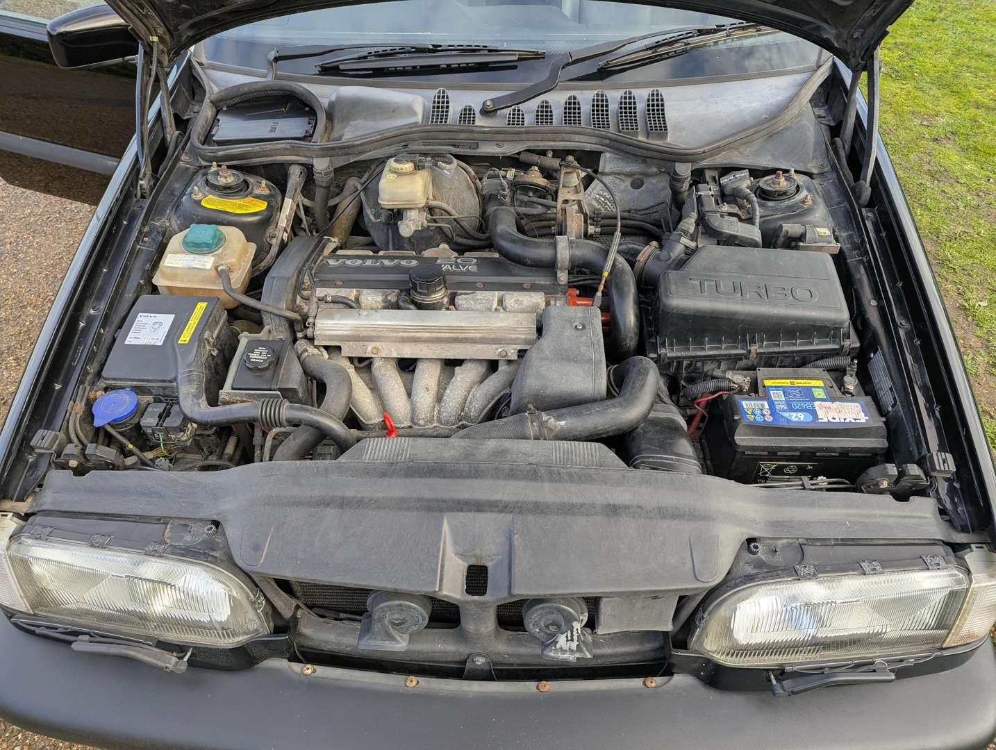 <p>1995 VOLVO 850 T-5R ESTATE AUTO</p>