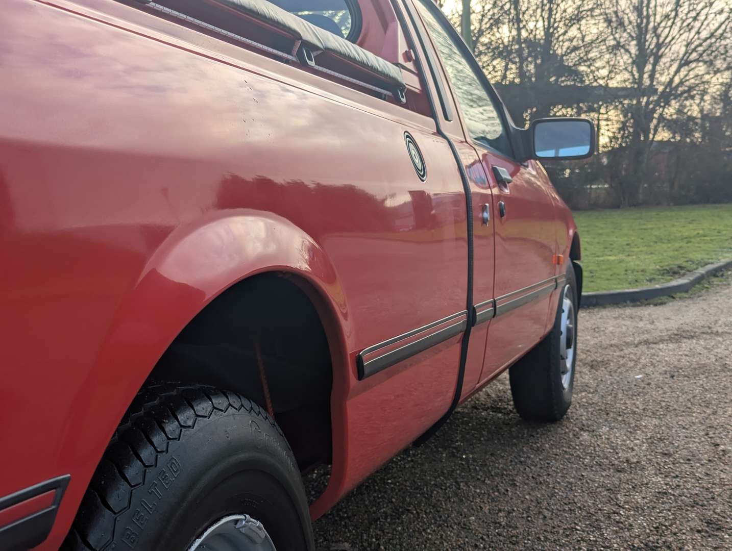 <p>1992 FORD P100 TURBO DIESEL PICK-UP</p>