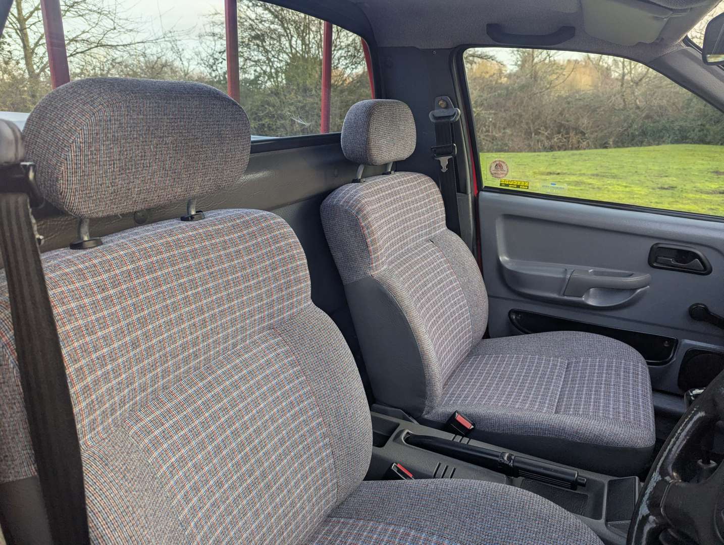 <p>1992 FORD P100 TURBO DIESEL PICK-UP</p>