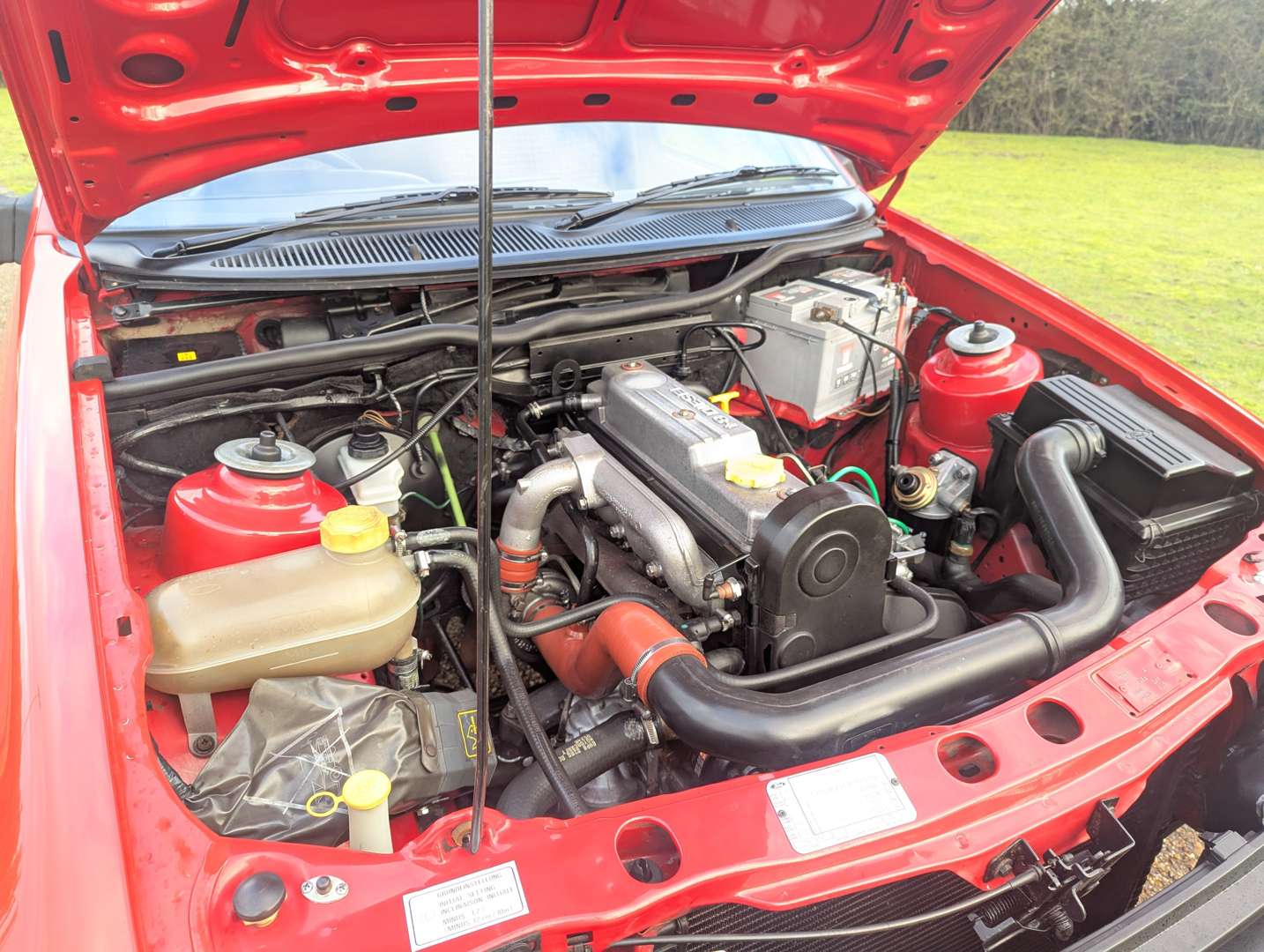 <p>1992 FORD P100 TURBO DIESEL PICK-UP</p>