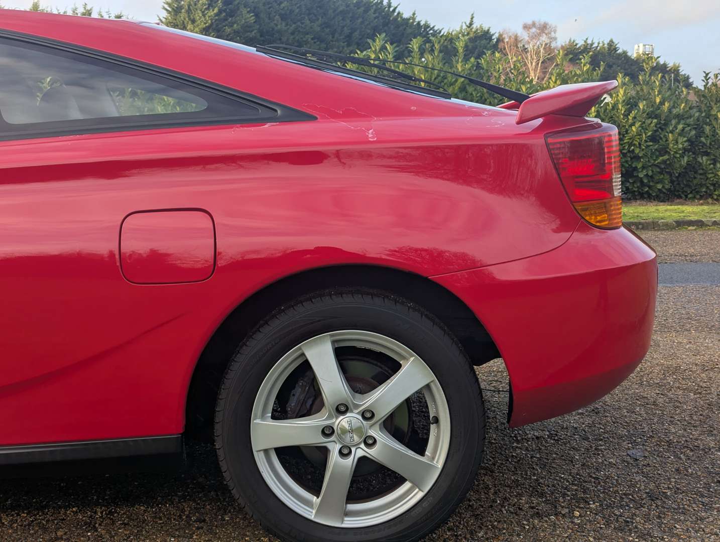 <p>2001 TOYOTA CELICA VVT-I PREMIUM</p>