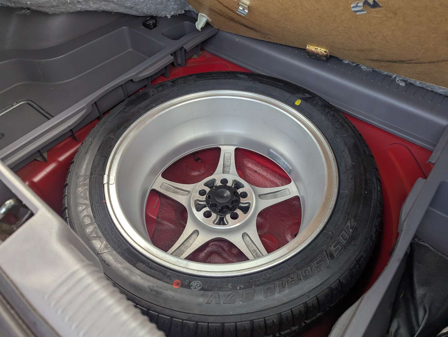 <p>2001 TOYOTA CELICA VVT-I PREMIUM</p>