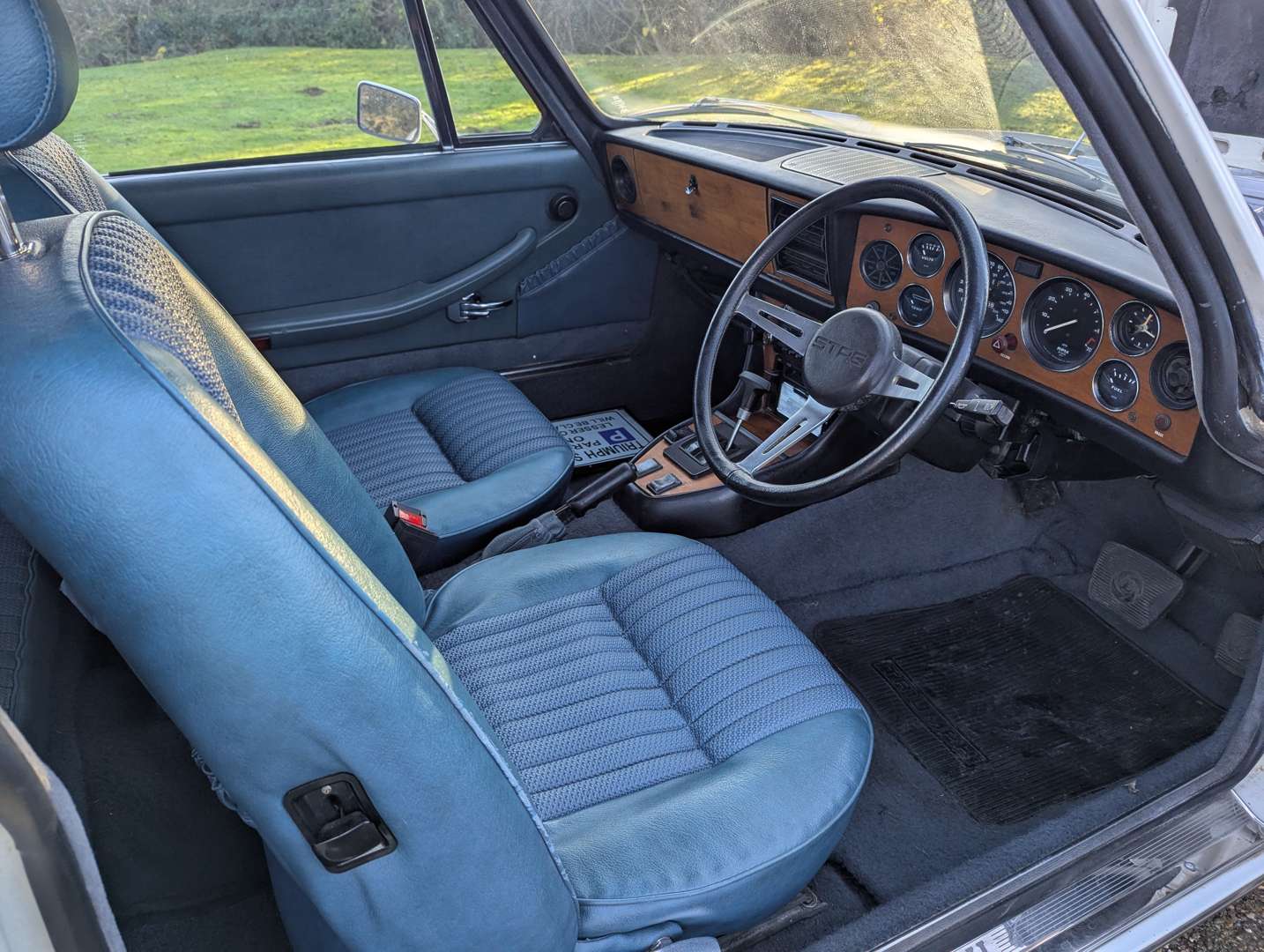 <p>1974 TRIUMPH STAG 3.0 AUTO</p>