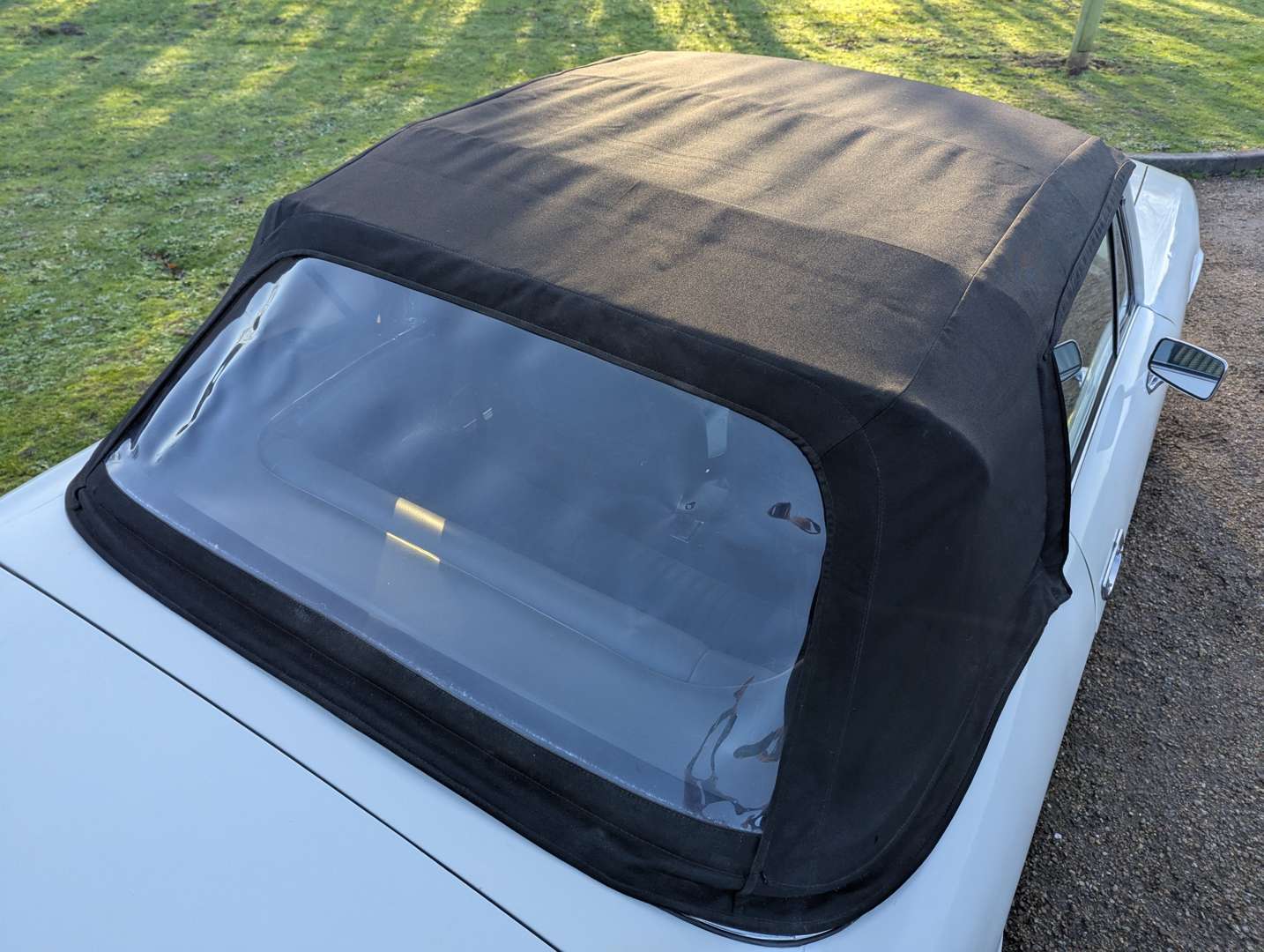 <p>1974 TRIUMPH STAG 3.0 AUTO</p>