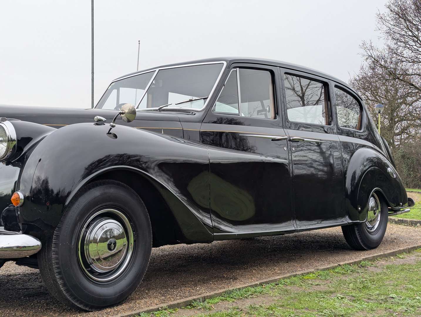 <p>1955 AUSTIN A135 PRINCESS LIMOUSINE</p>