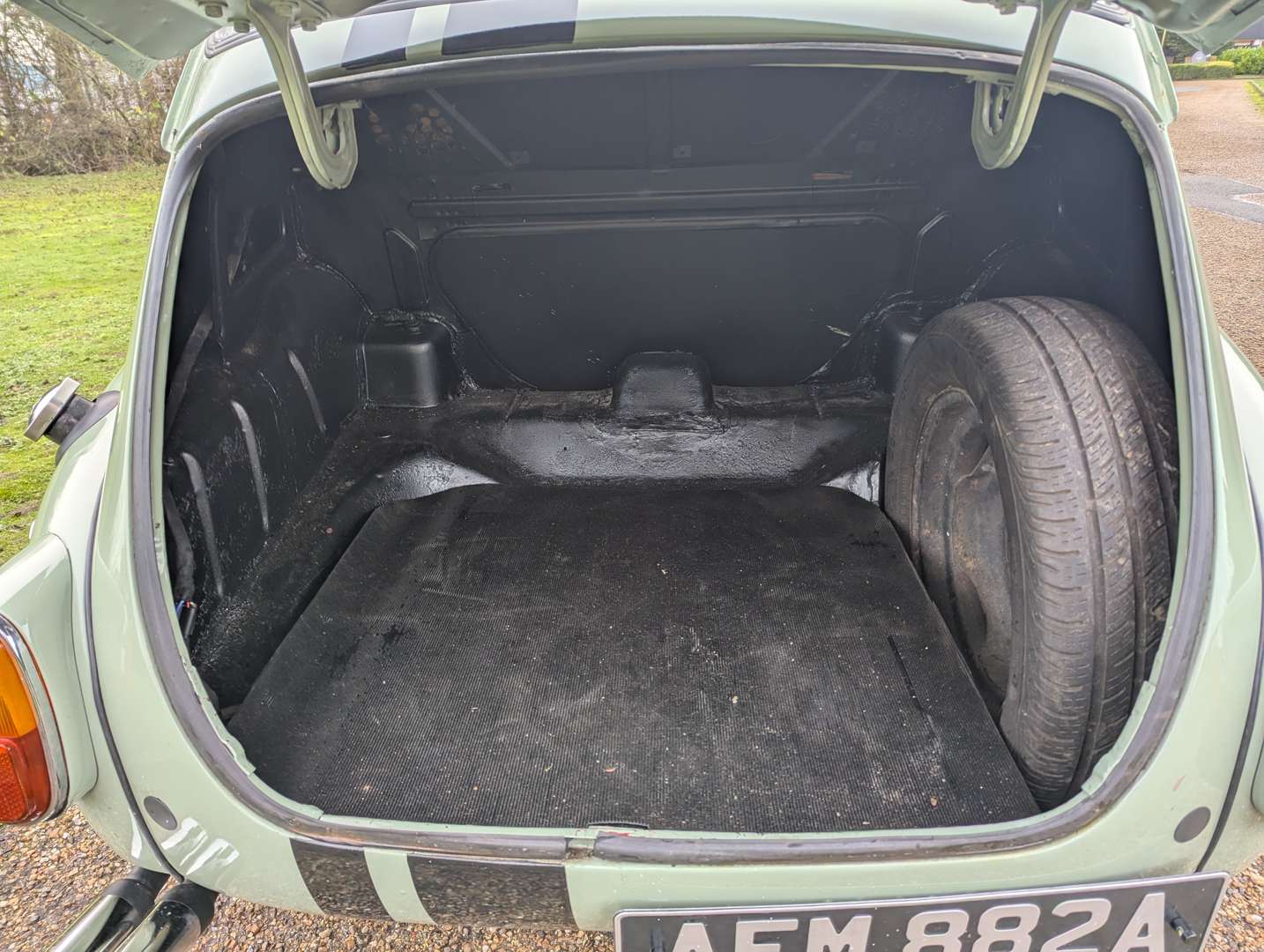 <p>1963 VOLVO PV544 LHD</p>