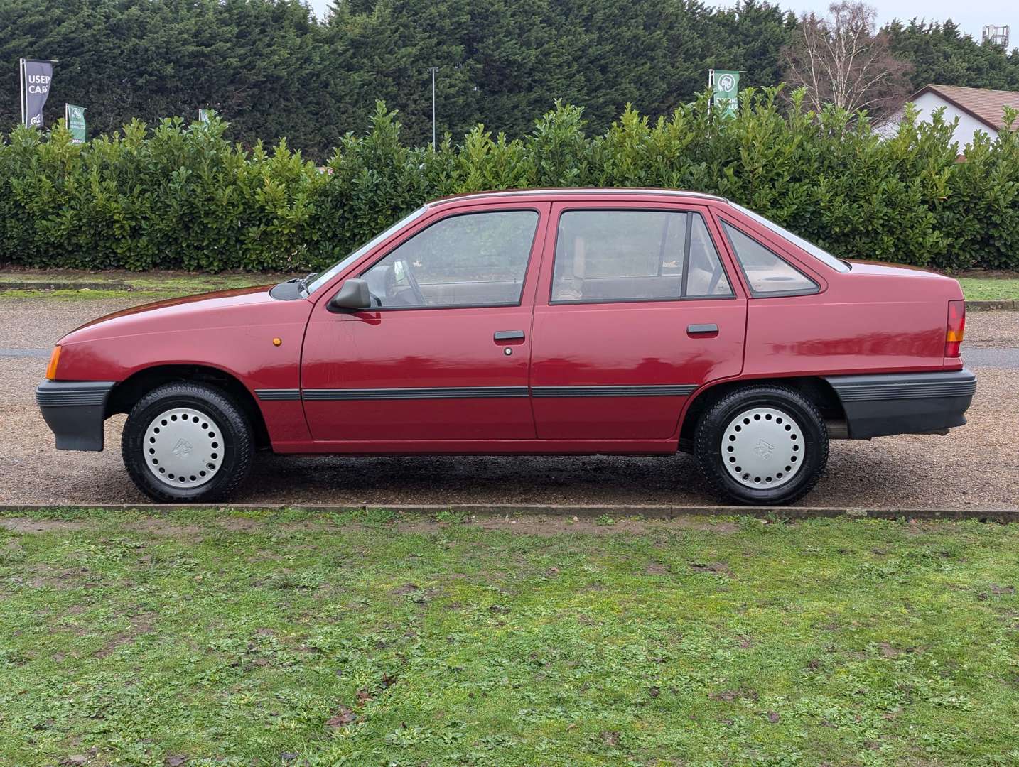 <p>1986 VAUXHALL BELMONT 1.6L - ONE REGISTERED OWNER, 12,190 MILES FROM NEW</p>