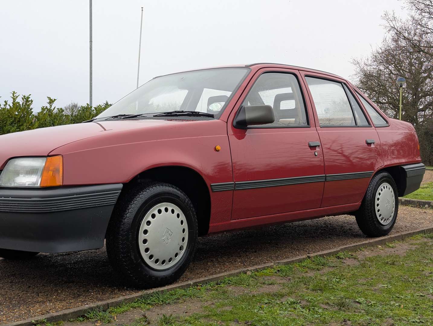 <p>1986 VAUXHALL BELMONT 1.6L - ONE REGISTERED OWNER, 12,190 MILES FROM NEW</p>