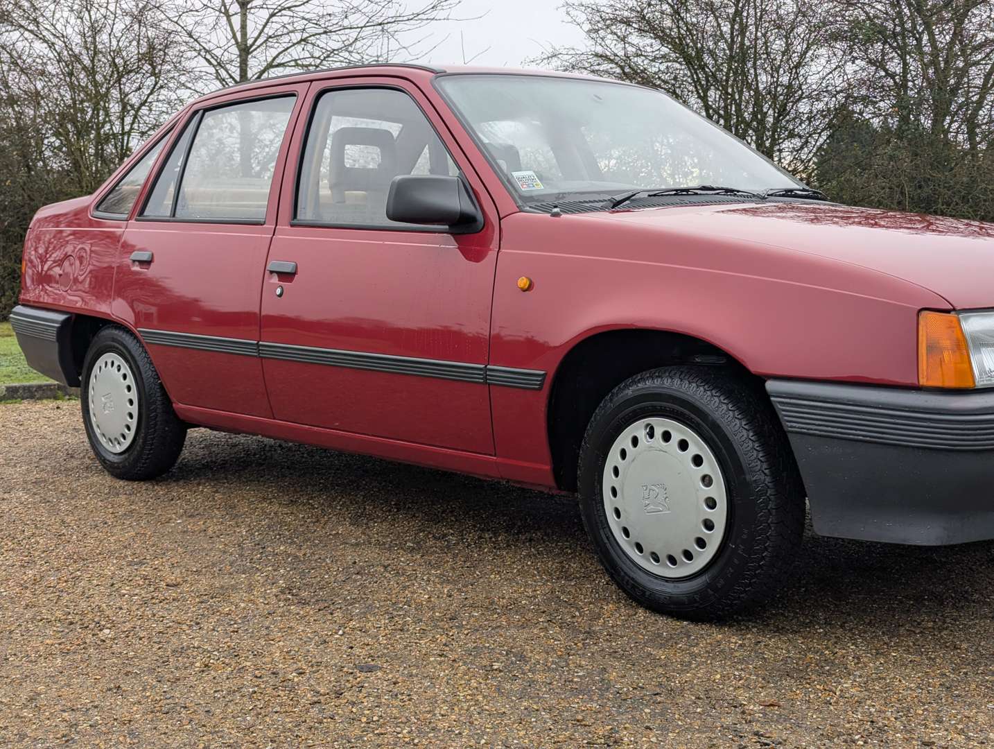 <p>1986 VAUXHALL BELMONT 1.6L - ONE REGISTERED OWNER, 12,190 MILES FROM NEW</p>