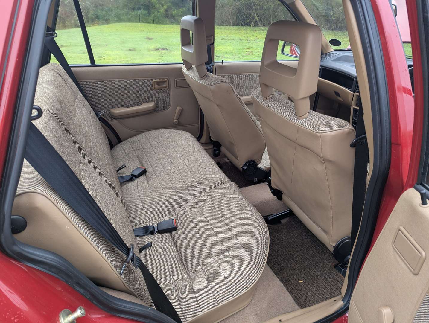 <p>1986 VAUXHALL BELMONT 1.6L - ONE REGISTERED OWNER, 12,190 MILES FROM NEW</p>