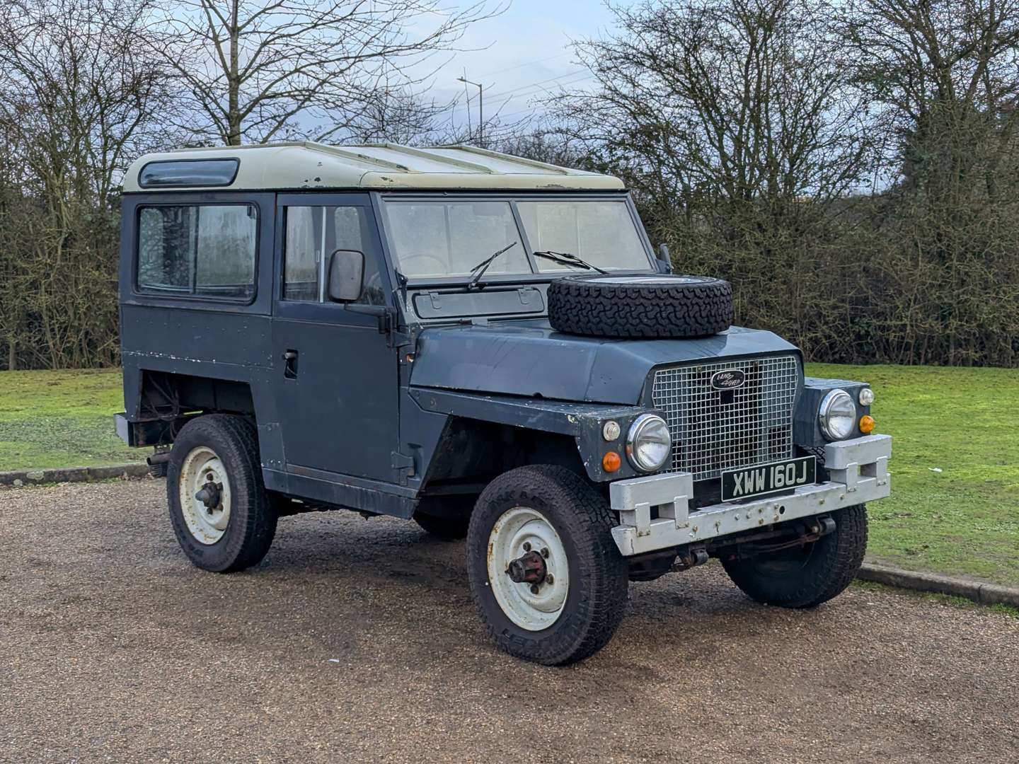<p>1970 LAND ROVER SERIES IIA AIR PORTABLE ‘LIGHTWEIGHT’</p>