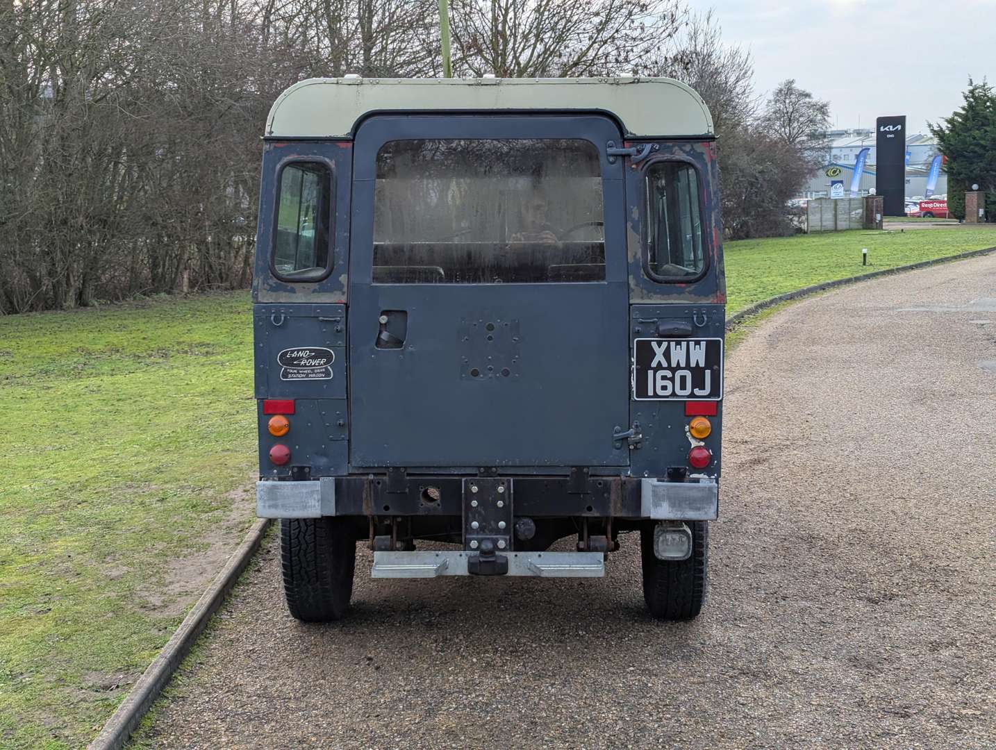 <p>1970 LAND ROVER SERIES IIA AIR PORTABLE ‘LIGHTWEIGHT’</p>
