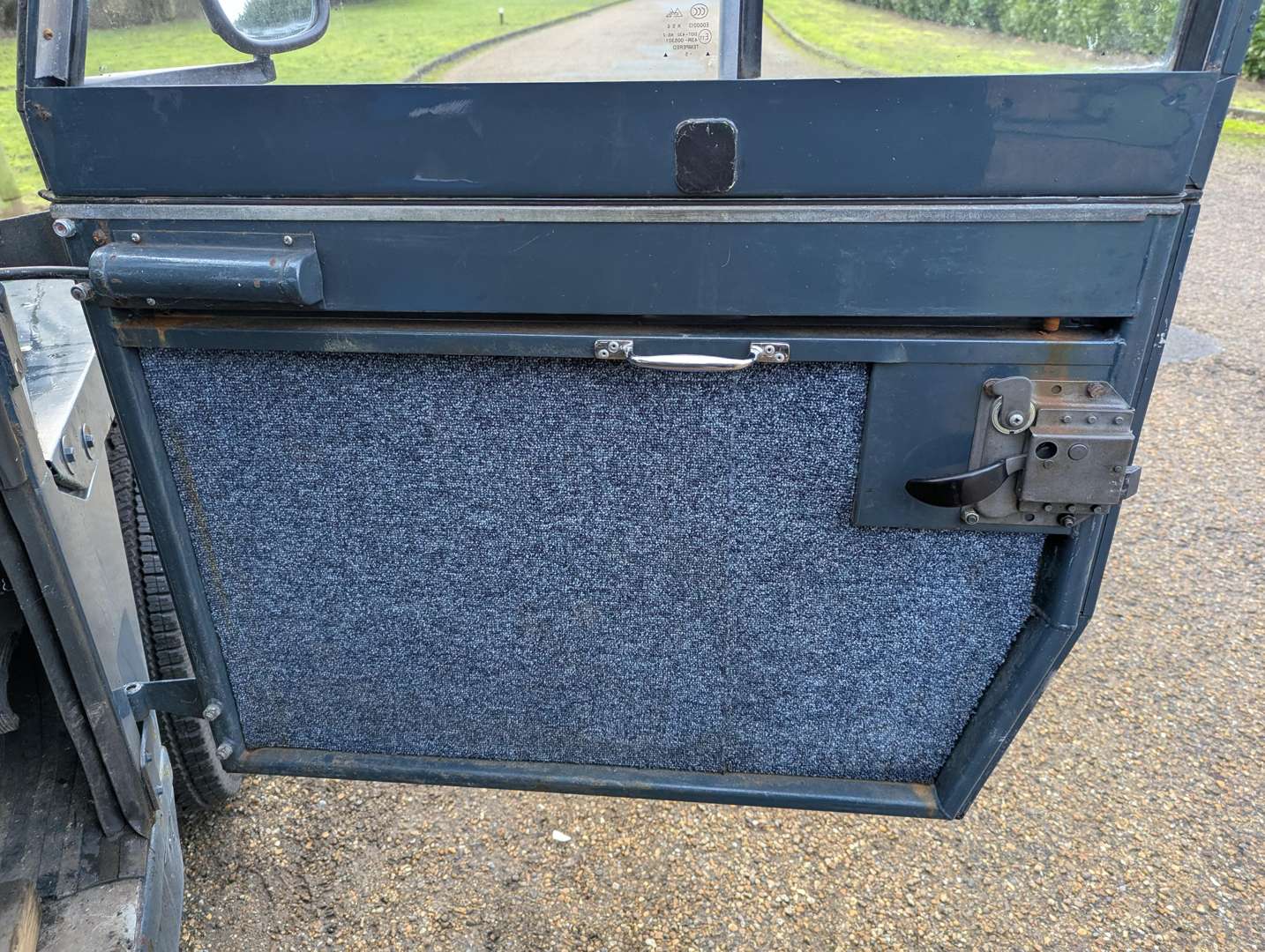 <p>1970 LAND ROVER SERIES IIA AIR PORTABLE ‘LIGHTWEIGHT’</p>