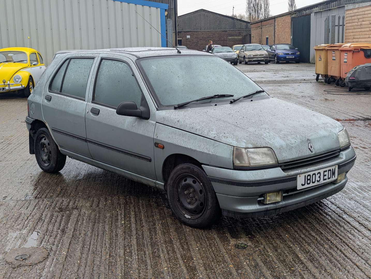 <p>1991 RENAULT CLIO RT AUTO</p>