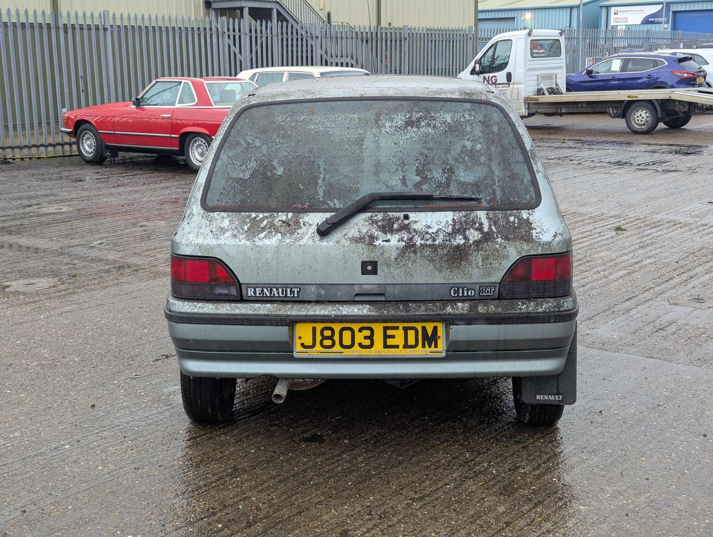 <p>1991 RENAULT CLIO RT AUTO</p>