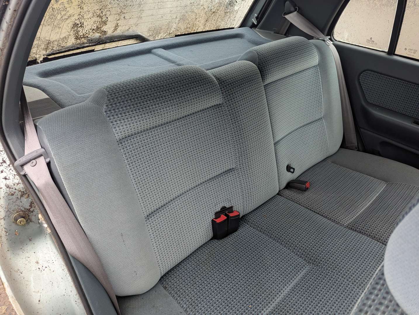 <p>1991 RENAULT CLIO RT AUTO</p>