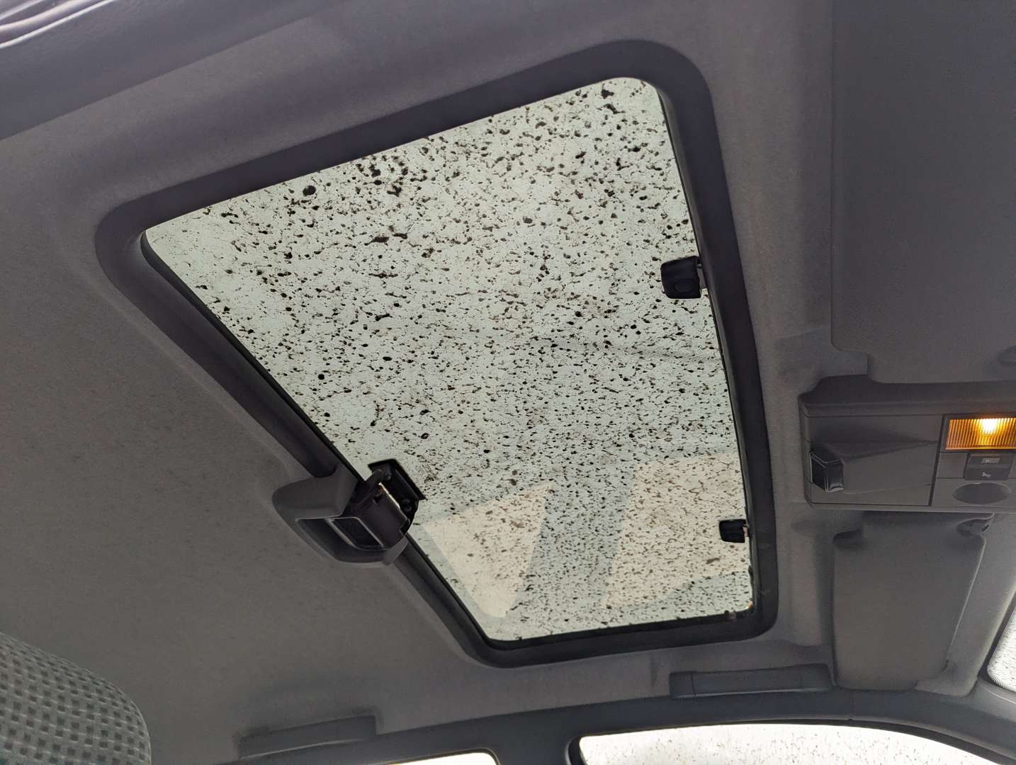 <p>1991 RENAULT CLIO RT AUTO</p>