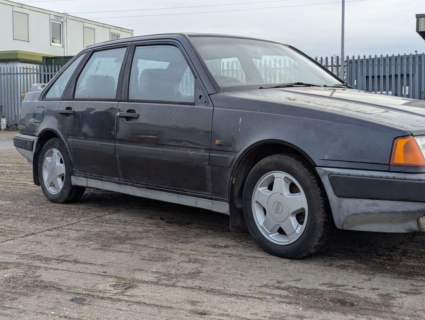 <p>1989 VOLVO 440 GLT</p>