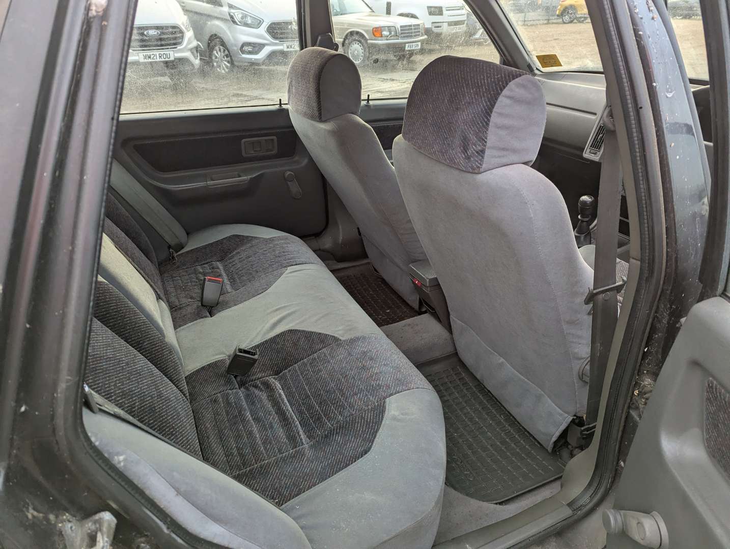 <p>1989 VOLVO 440 GLT</p>