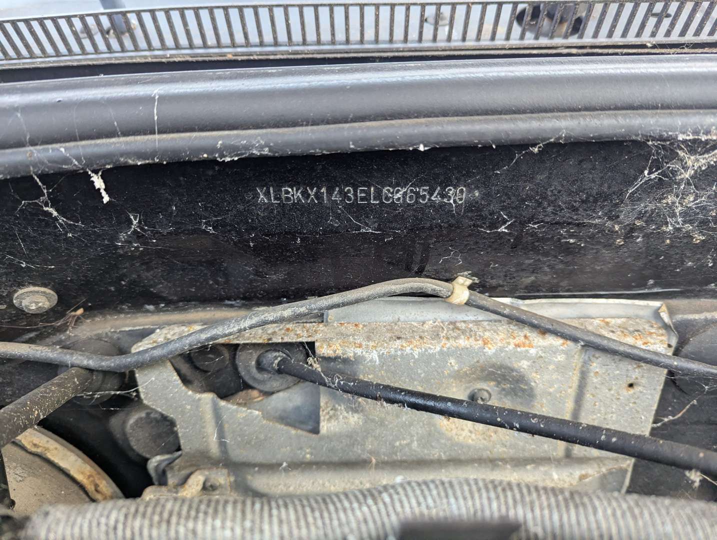 <p>1989 VOLVO 440 GLT</p>