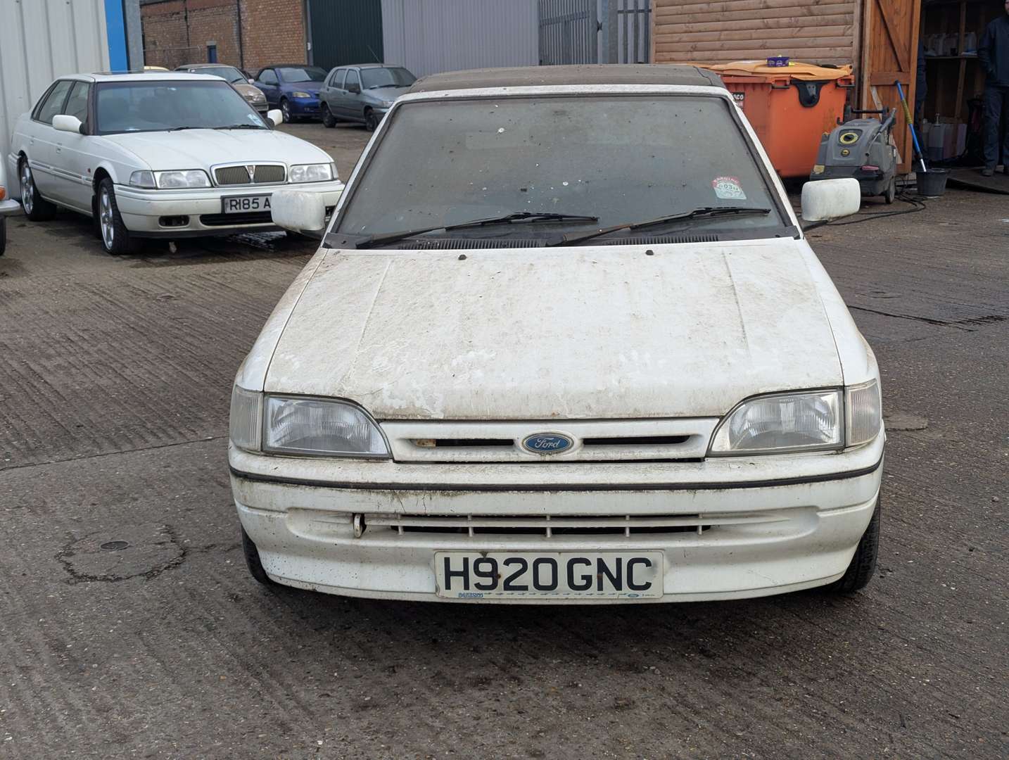 <p>1991 FORD ESCORT 1.6 I CABRIOLET</p>